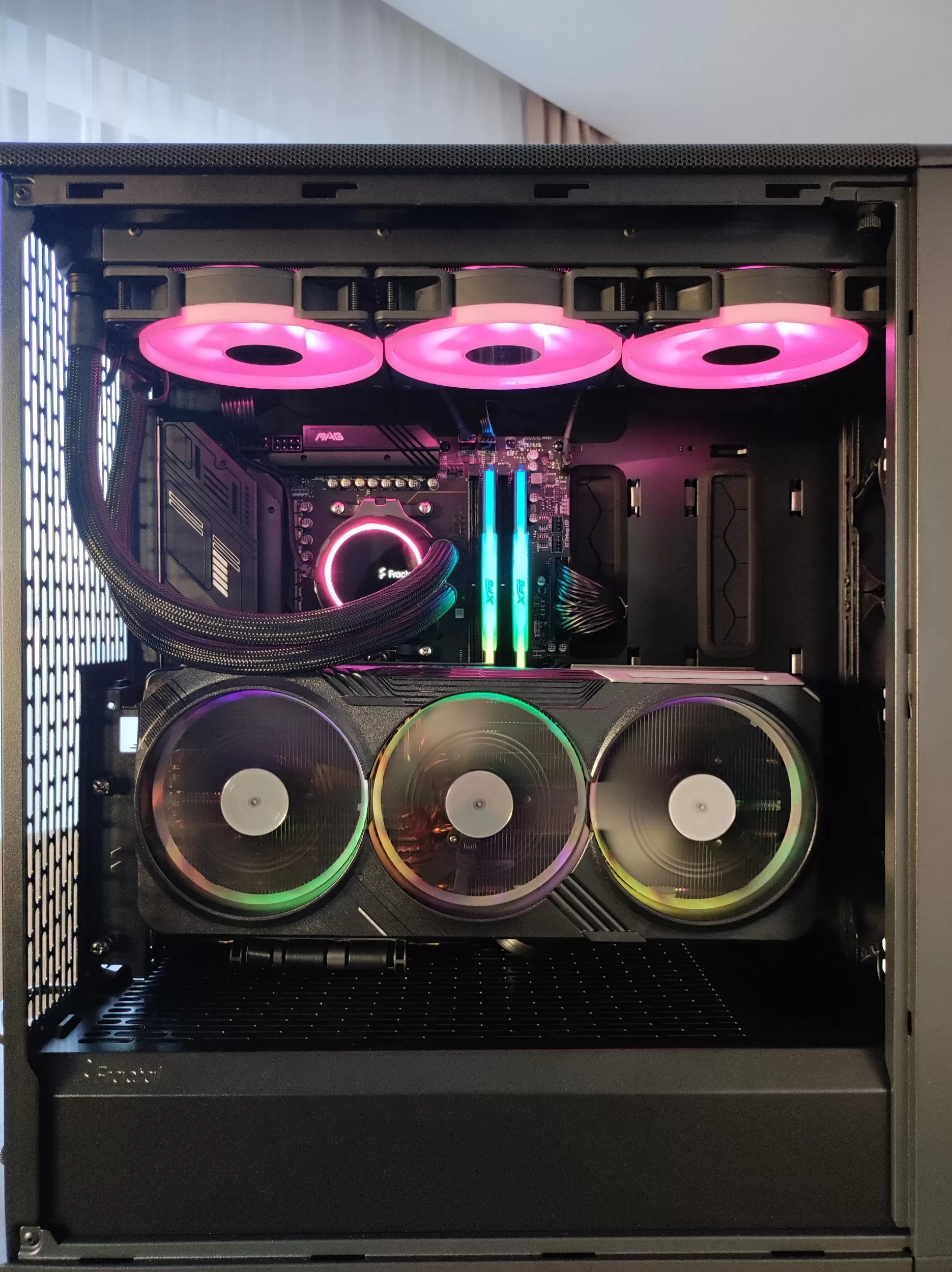Fractal Design Flex 2 01