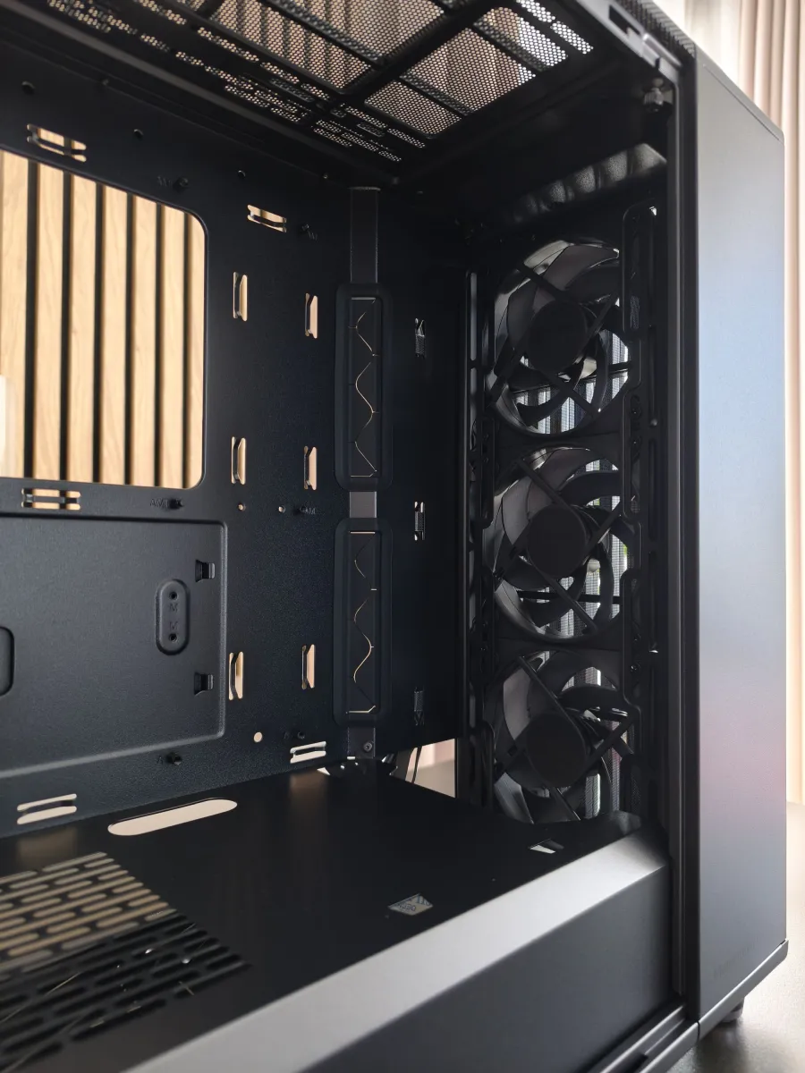 Fractal North Momentum Edition Recenzia 16