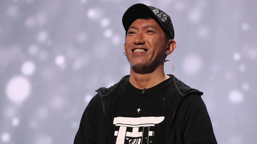 Shinji Mikami